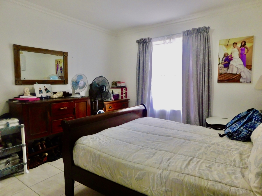 2 Bedroom Property for Sale in Melkbosstrand Central Western Cape